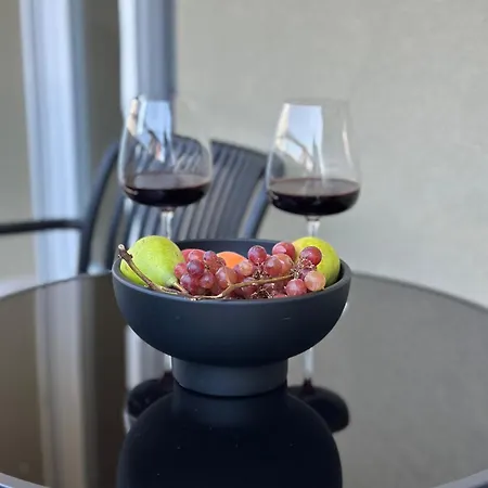 Kalopsia Centro 2 아파트