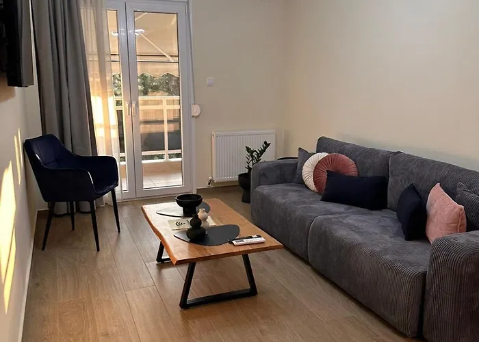 Διαμέρισμα Kalopsia Centro 2 *